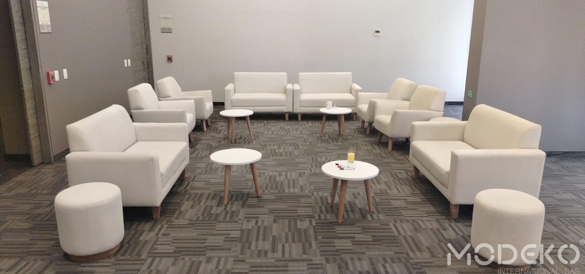 Banner sillas modeko